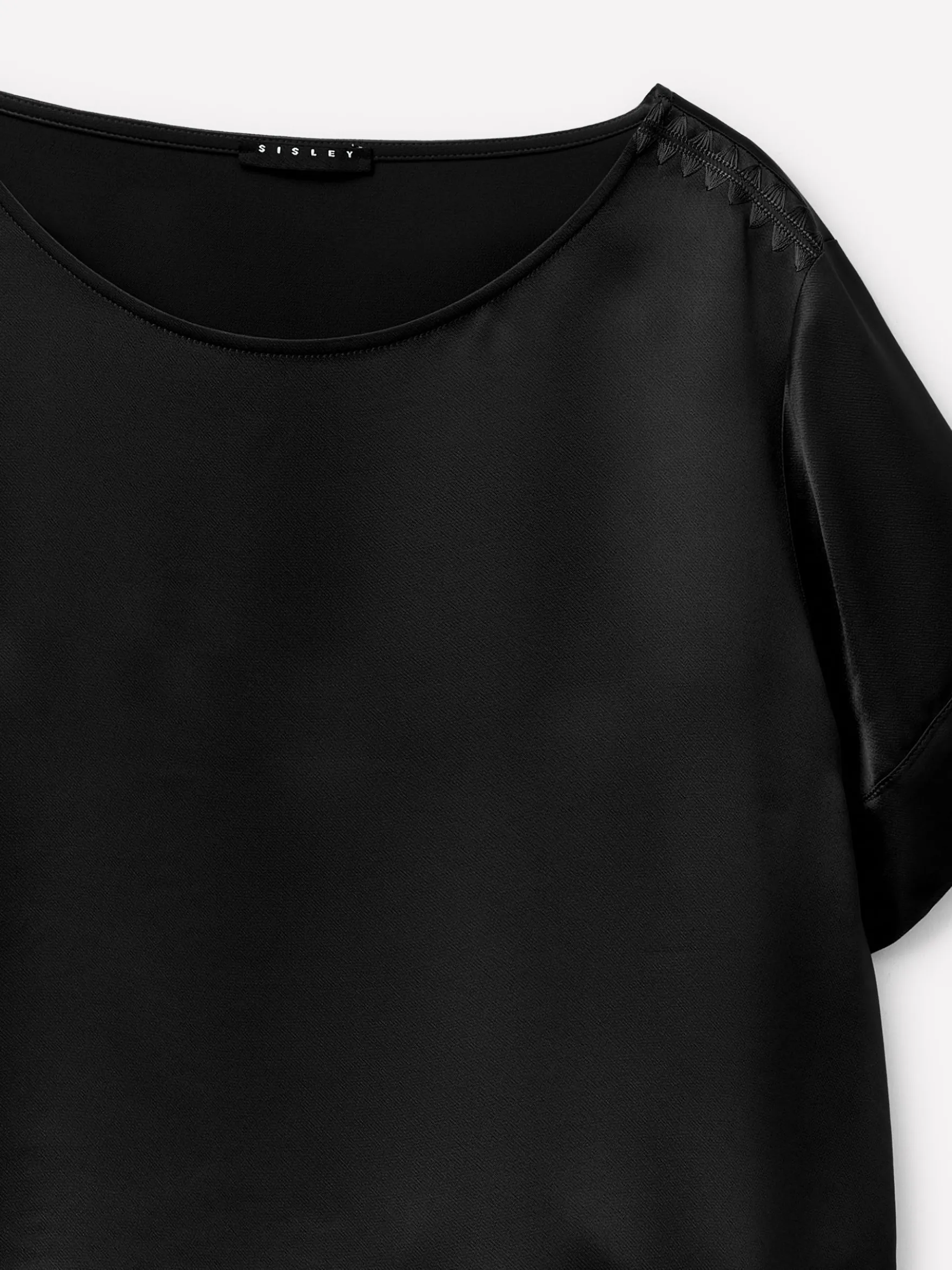 Blusa boxy fit in satin