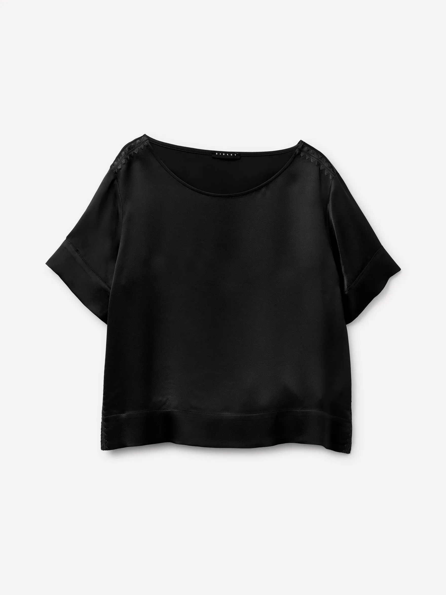 Blusa boxy fit in satin