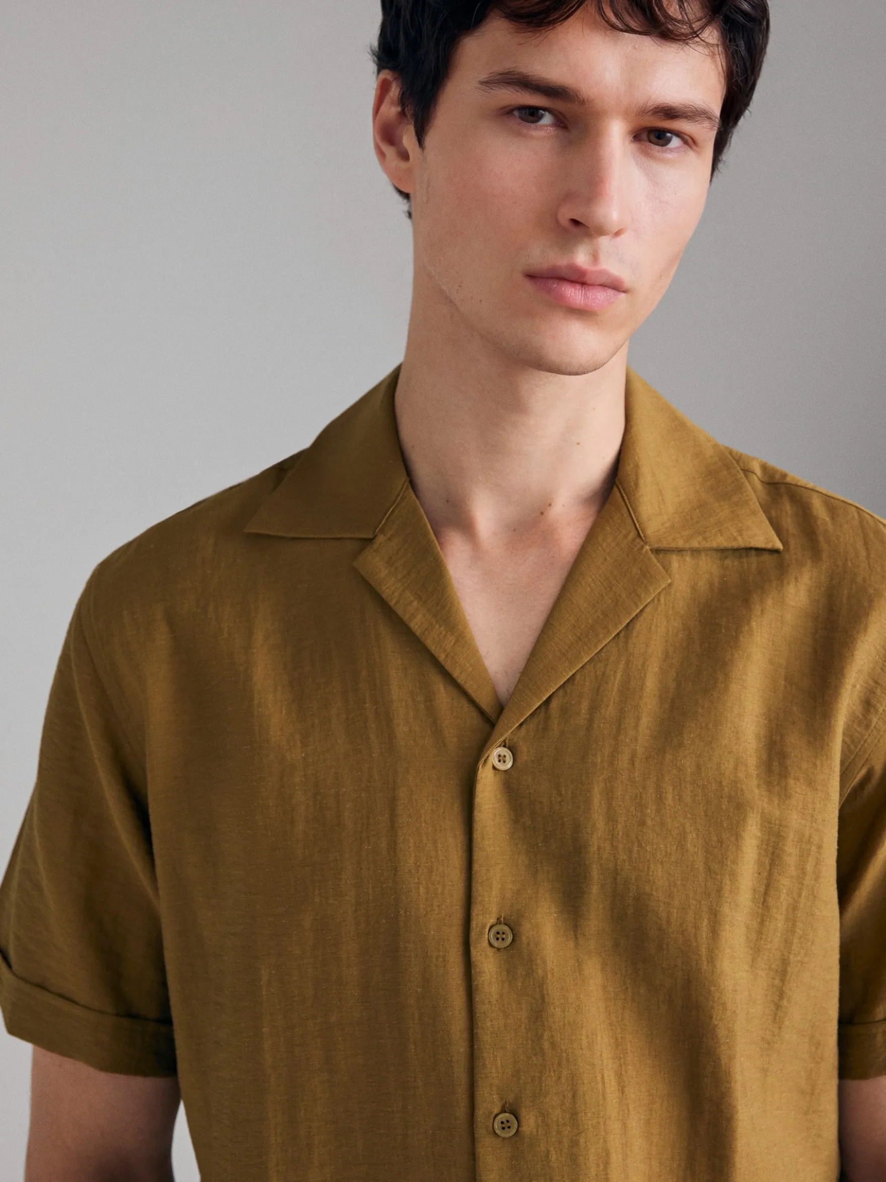 Camicia a manica corta in misto lino