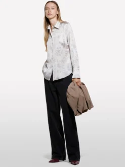 Camicia beige in satin stampato