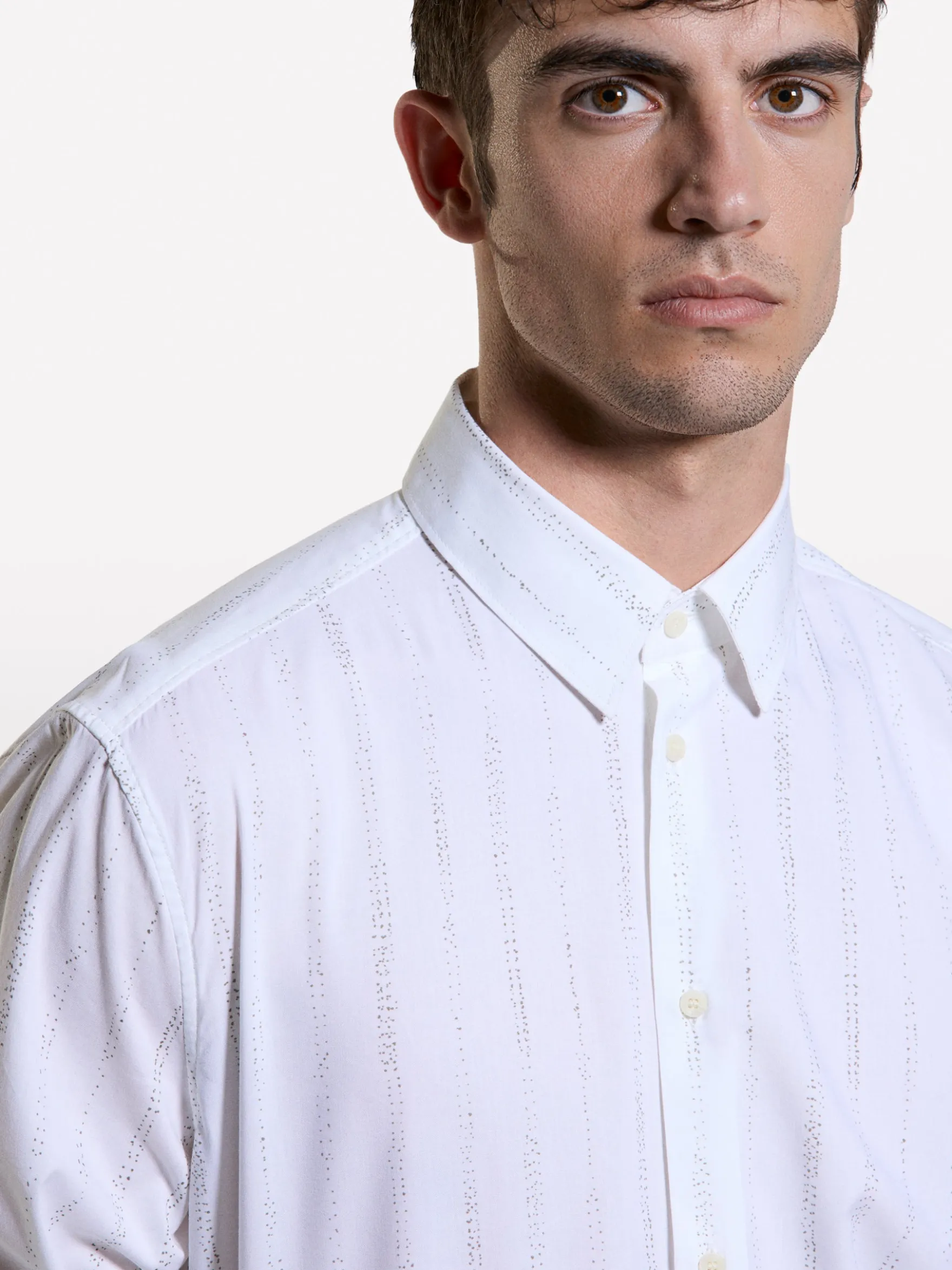Camicia bianca micro fantasia