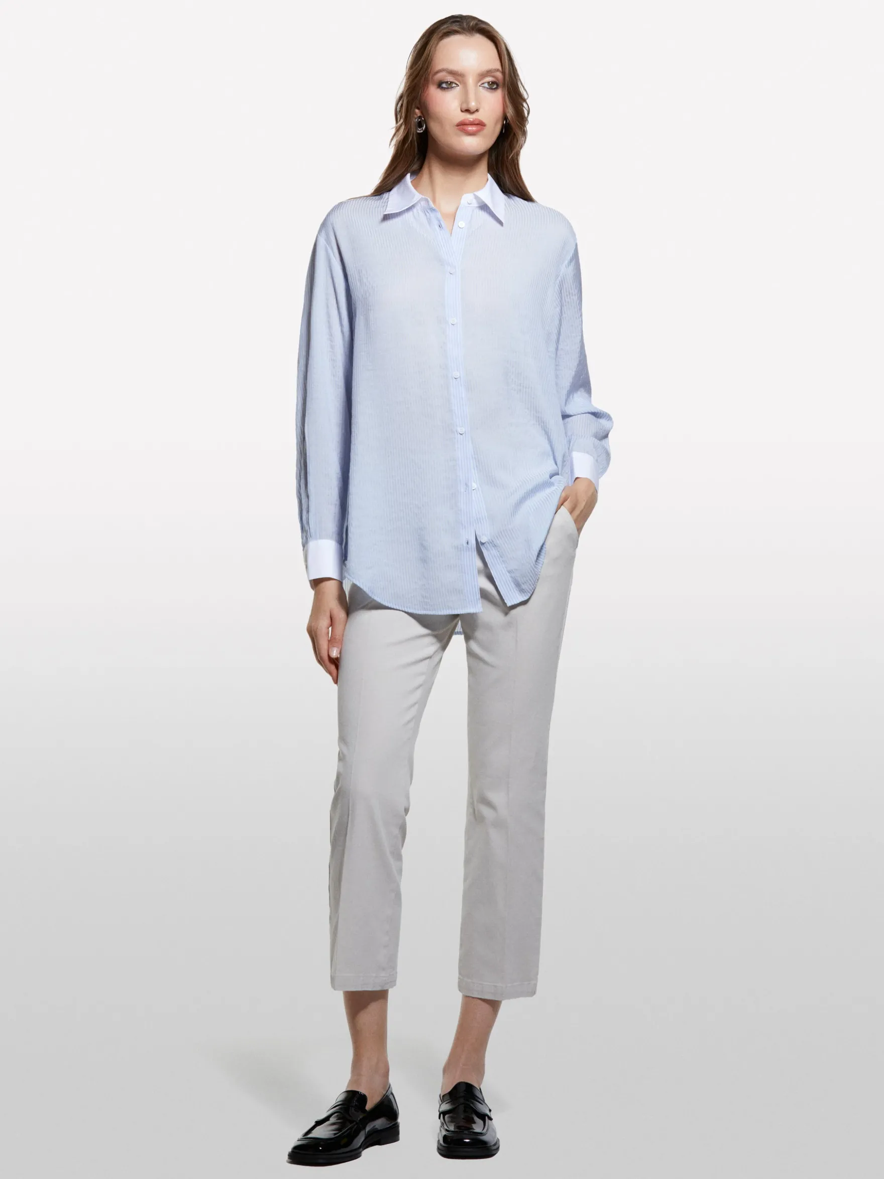 Camicia comfort fit azzurra a righe