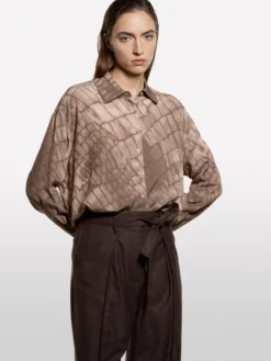 Camicia fantasia stampata beige