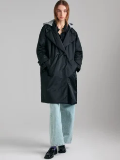 Cappotto imbottito con cappuccio