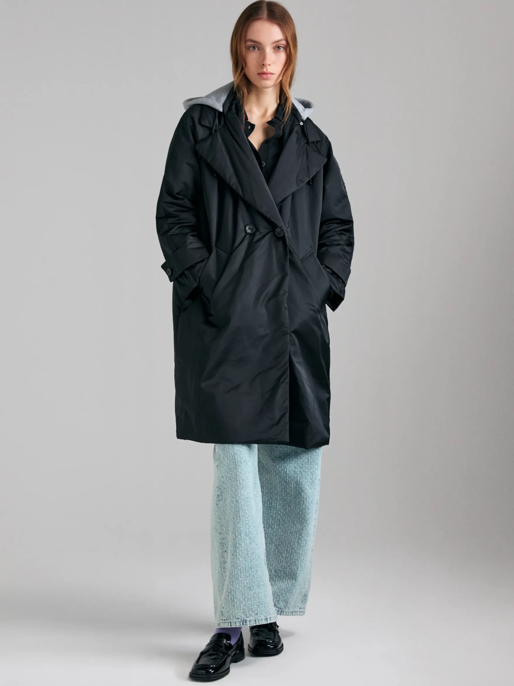 Cappotto imbottito con cappuccio