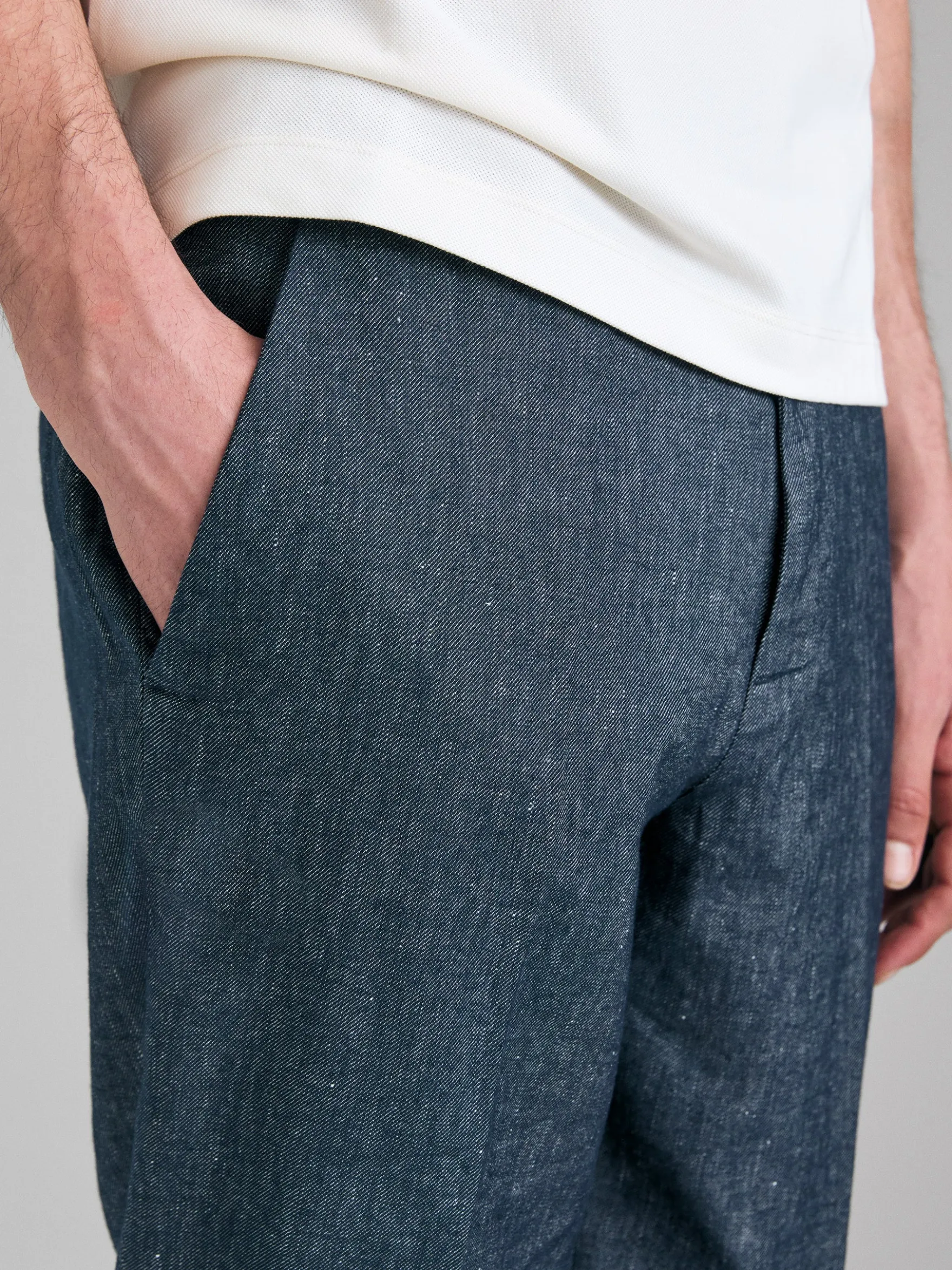Chino in denim di misto lino