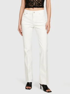 Jeans color flare fit