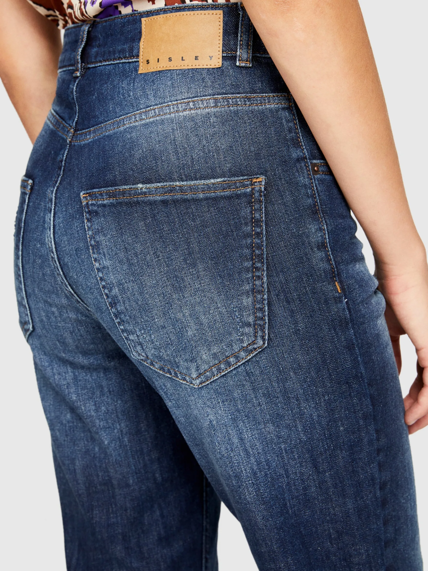 Jeans Manhattan regular fit effetto used