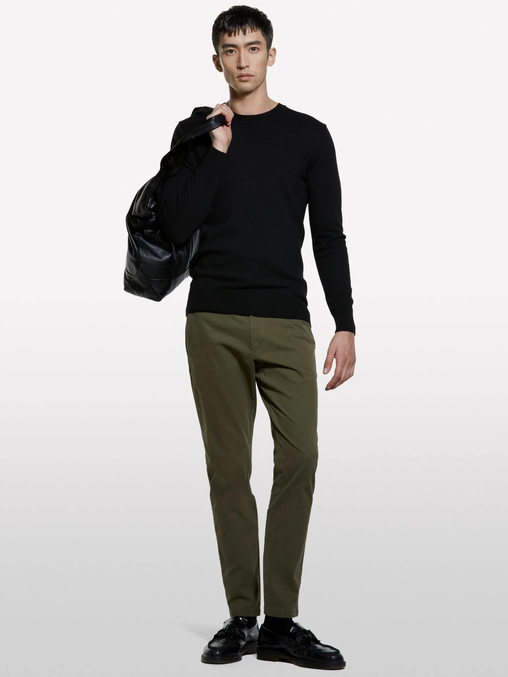 Pantaloni chino verde oliva
