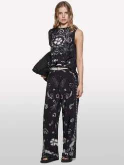 Pantaloni con stampa