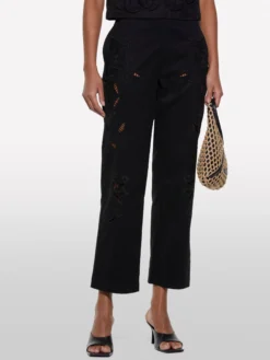Pantaloni neri con ricami
