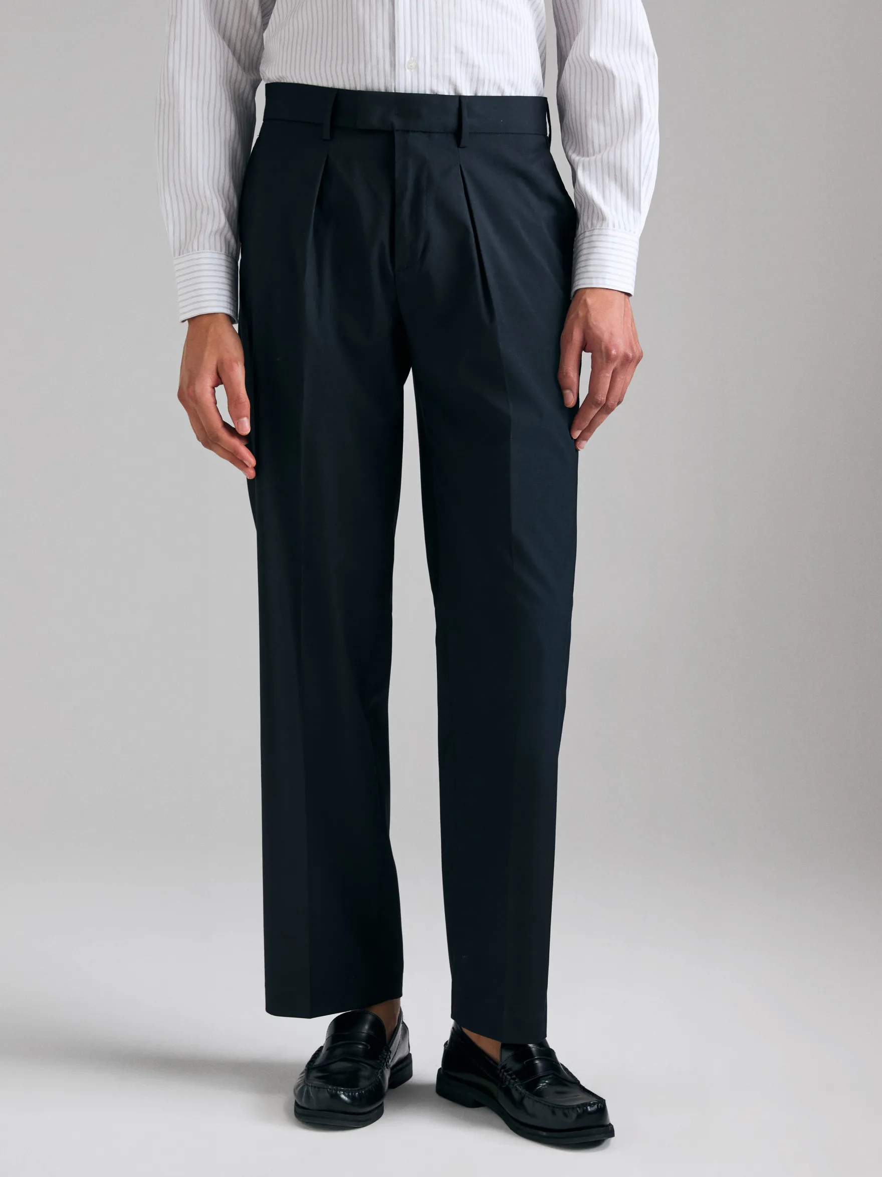 Pantaloni tailoring