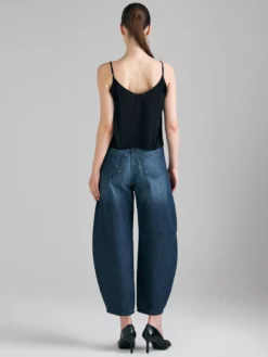 Top con pizzo