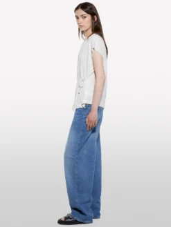 T-shirt bianca con laccetti