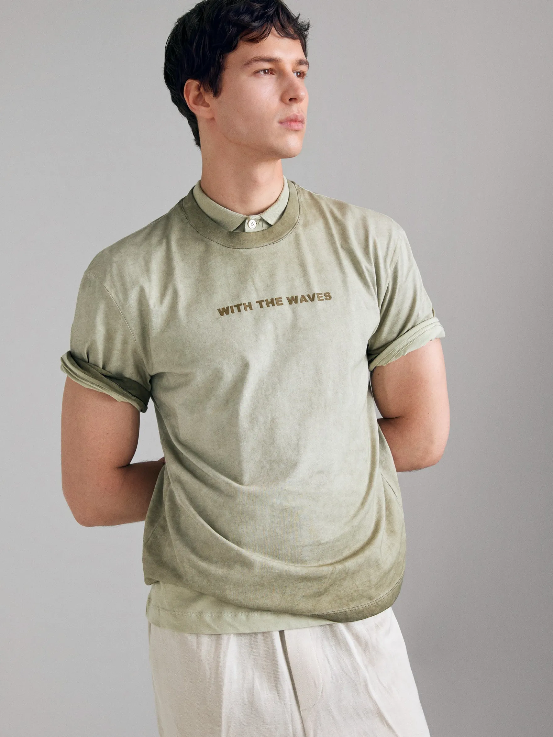 T-shirt sfumata con scritta