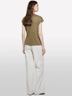 T-shirt verde militare con laccetti