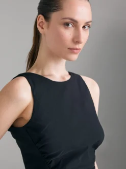 Tubino con spacco